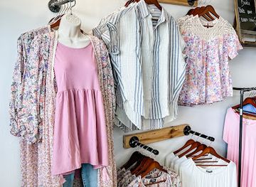 missouri/great-plains/shop/magnolia-june-boutique