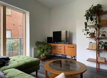 united-kingdom/glamorgan/shop/elfin-mid-century