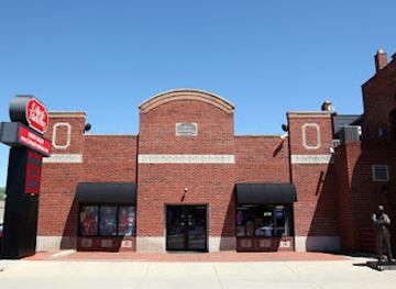 ohio/central-ohio/shop/college-traditions
