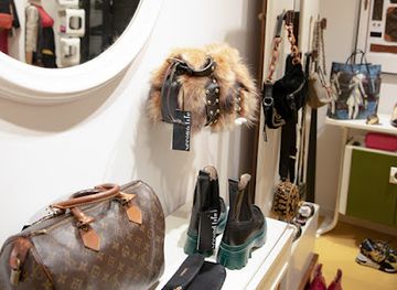 italy/naples/chiaia/shop/second-life-boutique-napoli