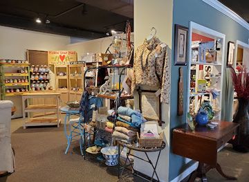 north-carolina/wilmington-area/shop/azalea-antiques-art