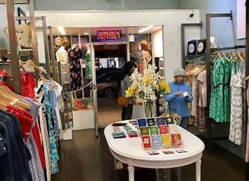 california/burbank/shop/audrey-k