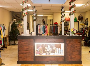 california/tracy/shop/treasure-chest-thrift