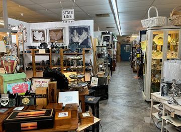 florida/amelia-island/shop/trailer-park-collectibles