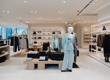 malta/st-julian-s/shop/calvin-klein-mercury