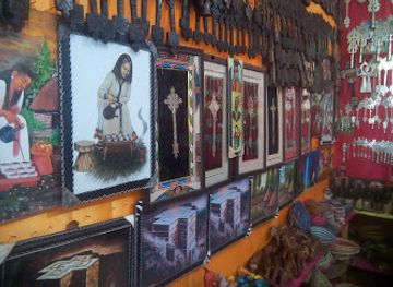 ethiopia/lalibela/shop/hadas-souvenirs-shop-lalibela
