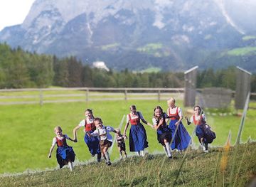 austria/eisriesenwelt/shop/the-sound-of-music-trail-werfen