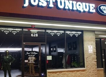 illinois/arlington-heights/shop/just-unique-boutique