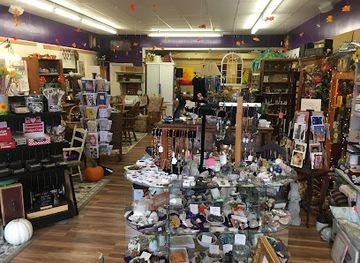 massachusetts/quabbin-reservoir/shop/talk-of-the-town