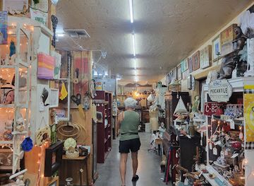 arizona/verde-valley/shop/sweet-pea-trading