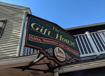 pennsylvania/dutch-country/shop/the-gift-house