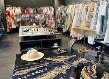 australia/great-barrier-reef/shop/qualia-boutique