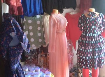 comoros/ndzuwani/shop/chez-mr-clair