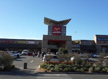 south-africa/free-state/shop/twin-city-mall