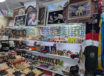 kyrgyzstan/alai-valley/shop/zum-aichurok