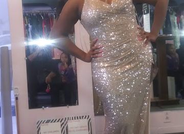 california/lodi/shop/amber-s-armoire