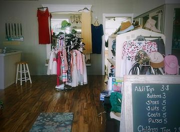 maryland/rocky-gap-state-park/shop/garments-of-praise