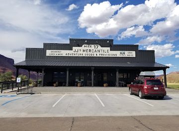 utah/arches-national-park/shop/jj-s-mercantile