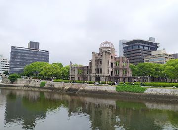 japan/hiroshima/hiroshima-peace-memorial-park/shop/sunmall