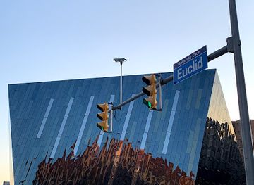 ohio/cleveland/shop/the-moca-store-moca-cleveland