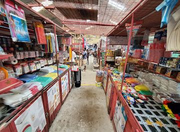 guyana/kanuku-mountains/shop/rose-hall-market