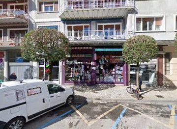 spain/pamplona/shop/kannaya