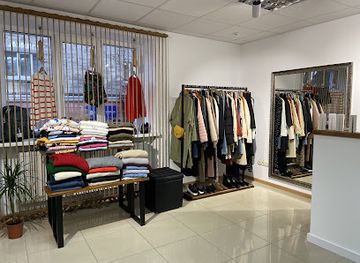 ukraine/ternopil-region/shop/zara-mango-h-m-stradivarius-pull-bear-bershka