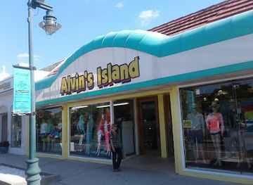 florida/sarasota-beaches/shop/alvin-s-island-sarasota-758