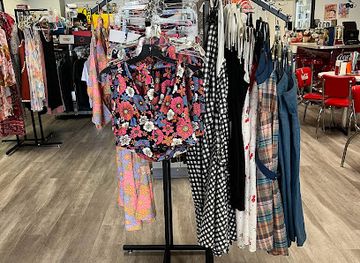 utah/lake-powell/shop/lake-powell-rentals-and-retail