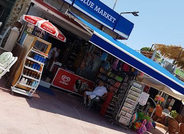 turkiye/kusadasi/ladies-beach/shop/blue-market