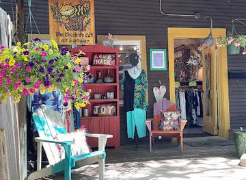 vermont/montpelier/shop/cheshire-cat-clothing