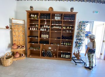 cyprus/governor-s-beach/shop/monagri-grape-farm