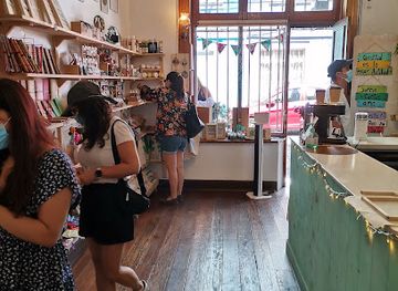 chile/valparaiso/cerro-alegre/shop/valmati-la-tienda