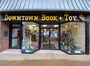 missouri/jefferson-city/shop/downtown-book-toy