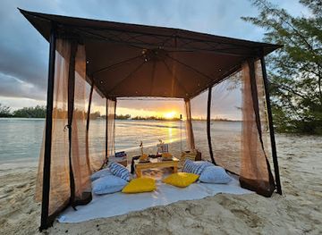 the-bahamas/andros-island/shop/andros-picnic-getaways