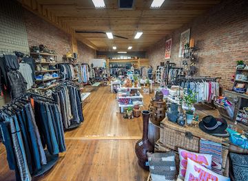oregon/deschutes-county/shop/truffle-pig-trading-co
