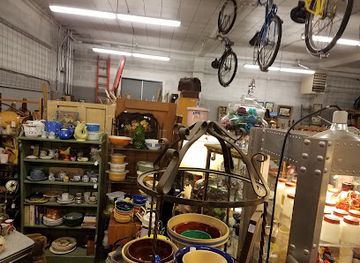 idaho/coeur-d-alene/shop/paris-vintage-market