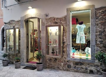 italy/taormina/shop/calapitrulli-street-boutique-taormina