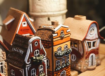 estonia/tallinn-old-town/shop/art-souvenir