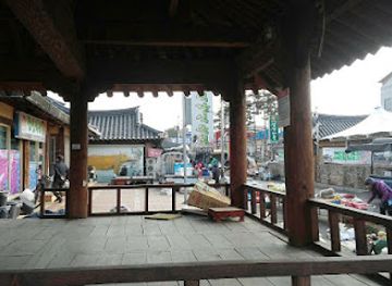 south-korea/andong-hahoe-village/shop/poongsan-market