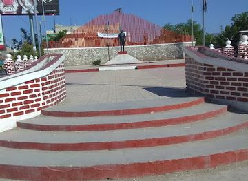 haiti/gonaives/shop/place-petion