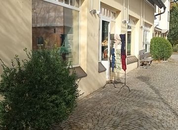 germany/oberammergau/shop/anton-fischer-holzschnitzereien-geschenke