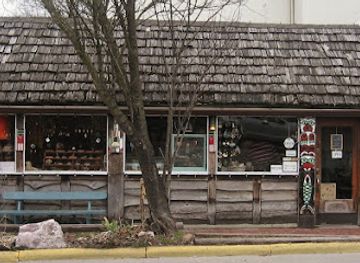indiana/yellowwood-state-forest/shop/totem-post