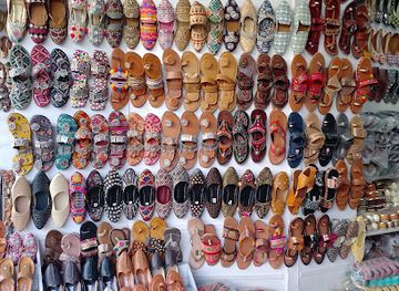 india/pushkar/shop/dabi-rajasthani-mojri