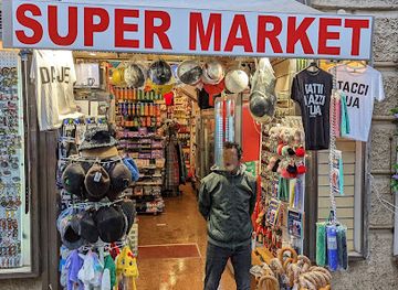 vatican-city/vatican-museums/shop/supermarket-souvenir