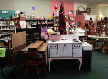 indiana/indianapolis/shop/southport-antique-mall