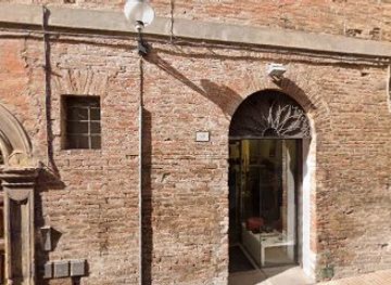 italy/urbino/shop/particolari