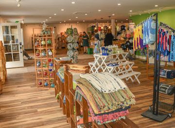 vermont/lake-champlain/shop/the-green-frog