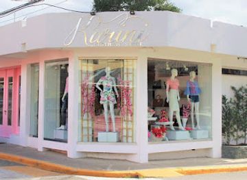 dominican-republic/jarabacoa/shop/karini-clothing-store