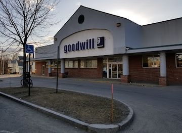 maine/waterville/shop/goodwill-store-waterville